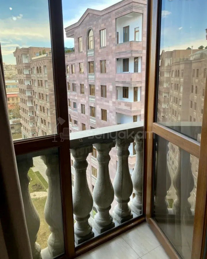 2 Սենյականոց Բնակարան Նորակառույցում, 44քմ, 8/8 հարկ, Կապիտալ Վերանորոգված