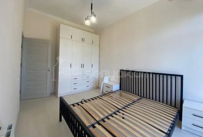 2 Սենյականոց Բնակարան Նորակառույցում, 42քմ, 3/9 հարկ, Կապիտալ Վերանորոգված