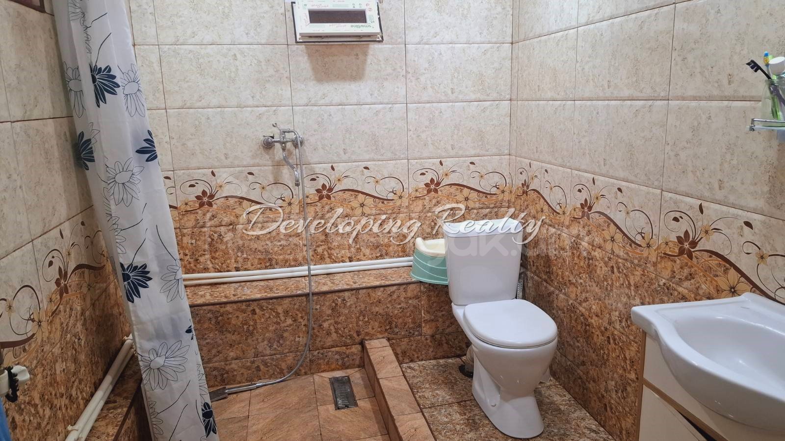 2 Սենյականոց Սեփական Տուն, 80քմ, Կոսմետիկ Վերանորոգված