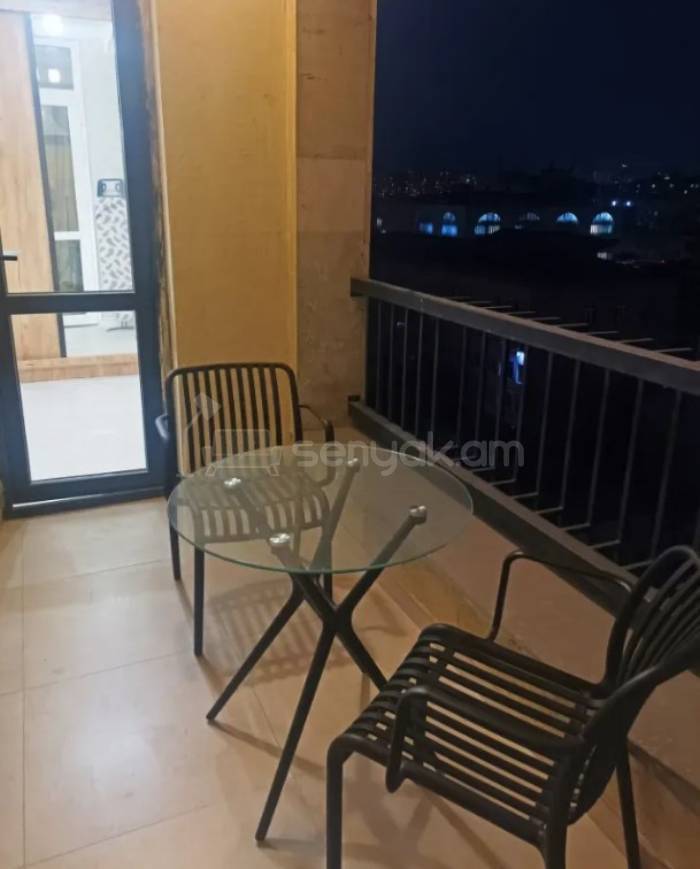 2 Սենյականոց Բնակարան Նորակառույցում, 65քմ, 10/17 հարկ, Կապիտալ Վերանորոգված, Կահավորված, Արևկող