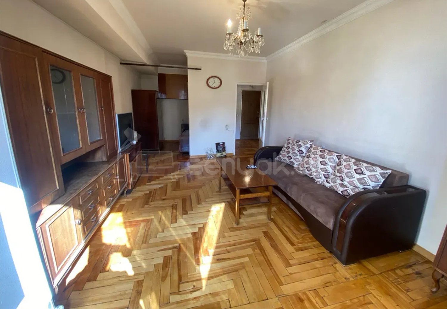 1 Սենյականոց Բնակարան, 43քմ, 4/9 հարկ, Կոսմետիկ Վերանորոգված