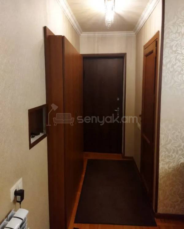 2 Սենյականոց Բնակարան Քարե Շենքում, 44քմ, 1/4 հարկ, Դիզայներական Վերանորոգված, Կահավորված, Արևկող