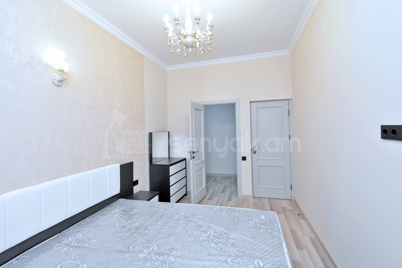 3 Սենյականոց Բնակարան Նորակառույցում, 63քմ, 1/3 հարկ, Դիզայներական Վերանորոգված
