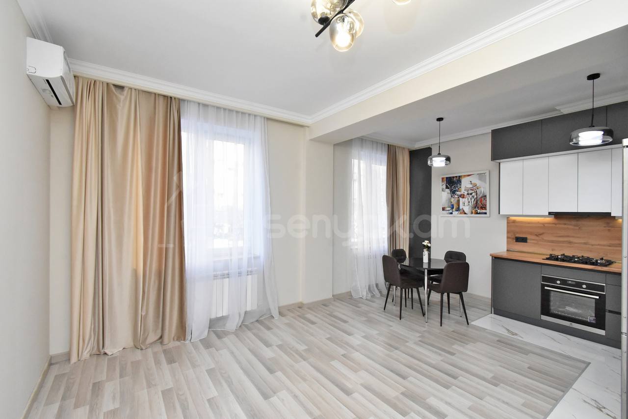 3 Սենյականոց Բնակարան Նորակառույցում, 63քմ, 1/3 հարկ, Դիզայներական Վերանորոգված