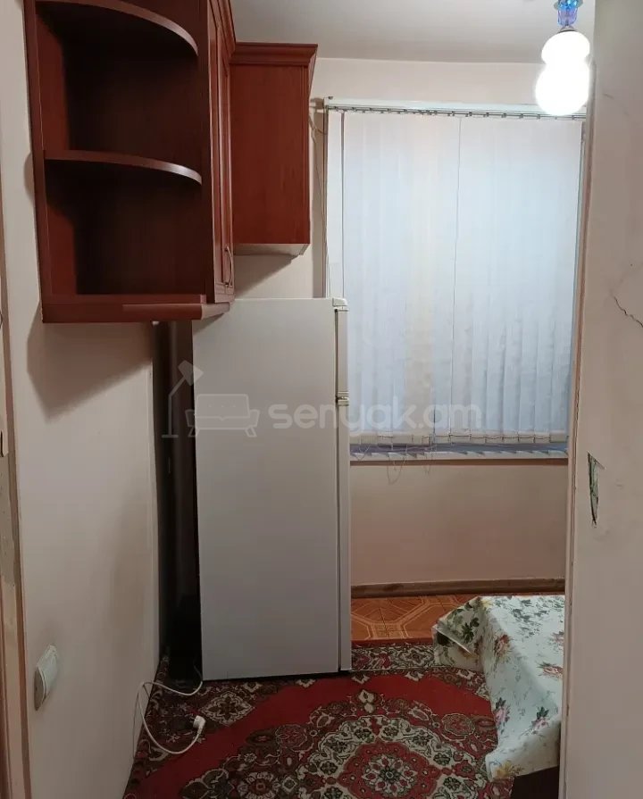 1 Սենյականոց Բնակարան, 32քմ, 3/4 հարկ, Կոսմետիկ Վերանորոգված, Կահավորված