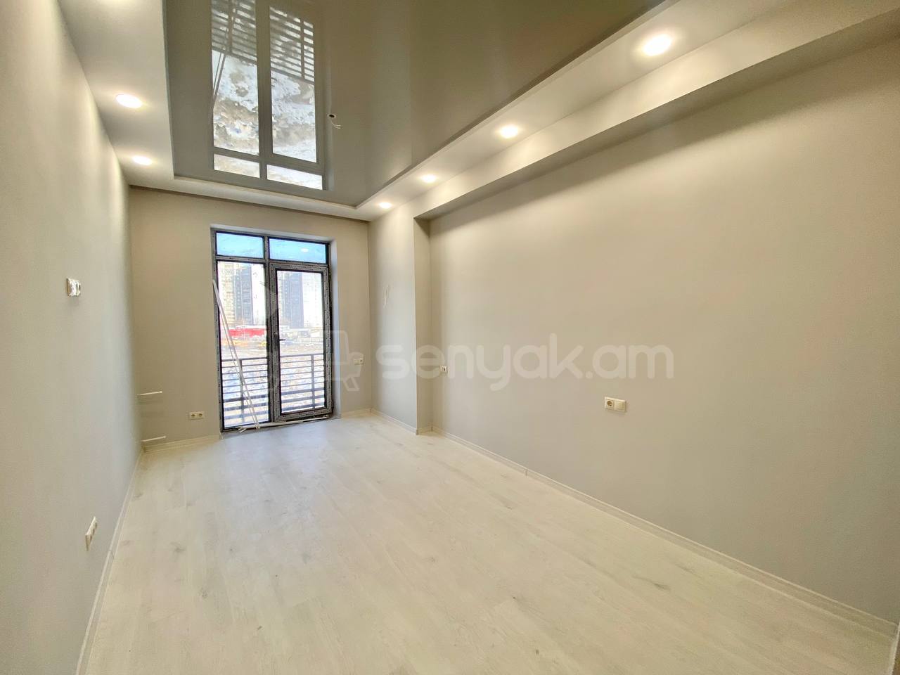 2 Սենյականոց Բնակարան Նորակառույցում, 53քմ, 3/3 հարկ, Կապիտալ Վերանորոգված
