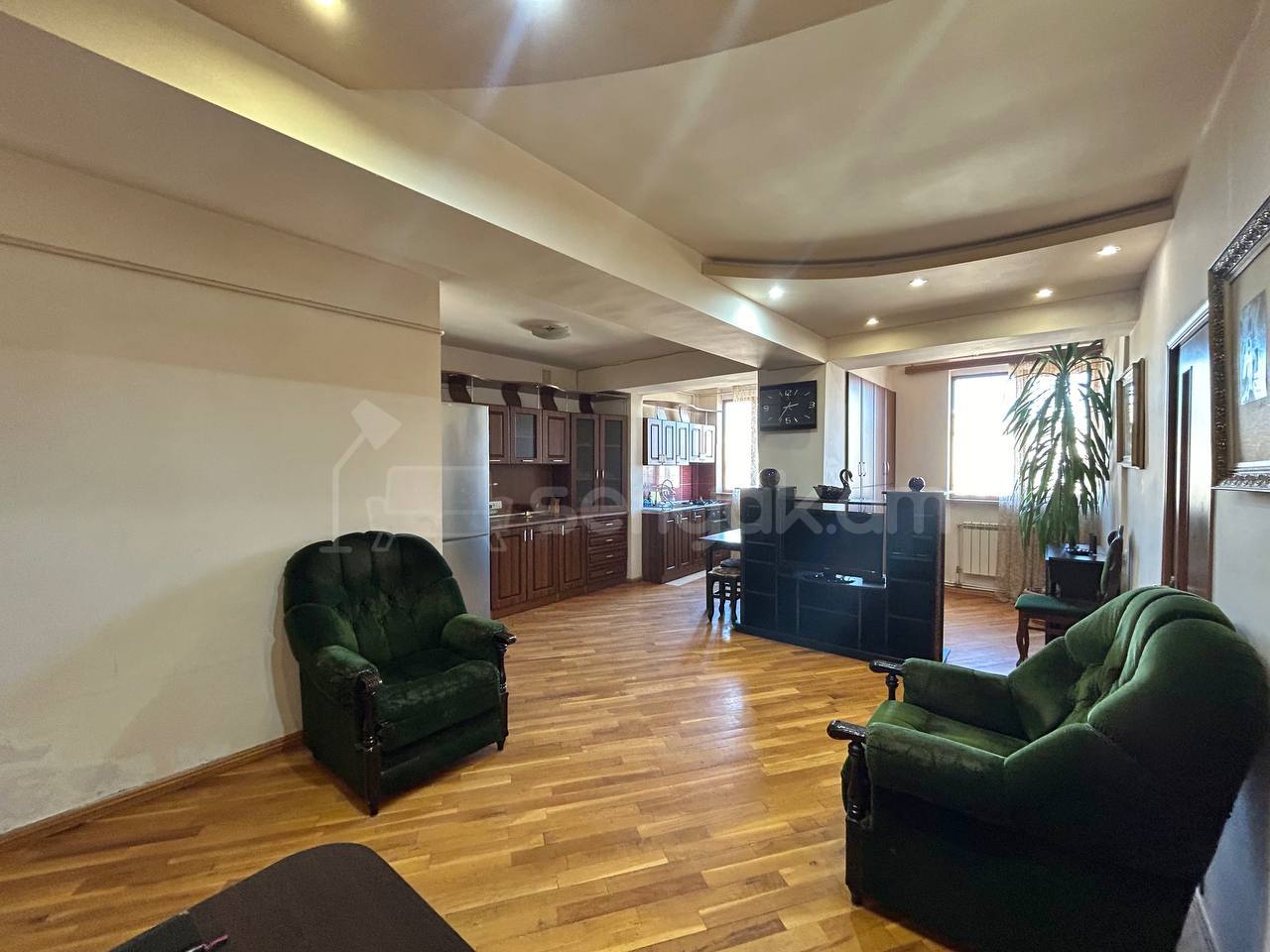 3 Սենյականոց Բնակարան, 70քմ, 14/16 հարկ, Կապիտալ Վերանորոգված