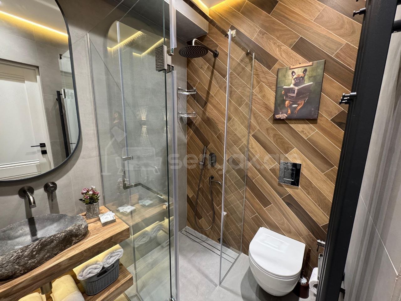2 Սենյականոց Բնակարան, 42քմ, 7/9 հարկ, Դիզայներական Վերանորոգված