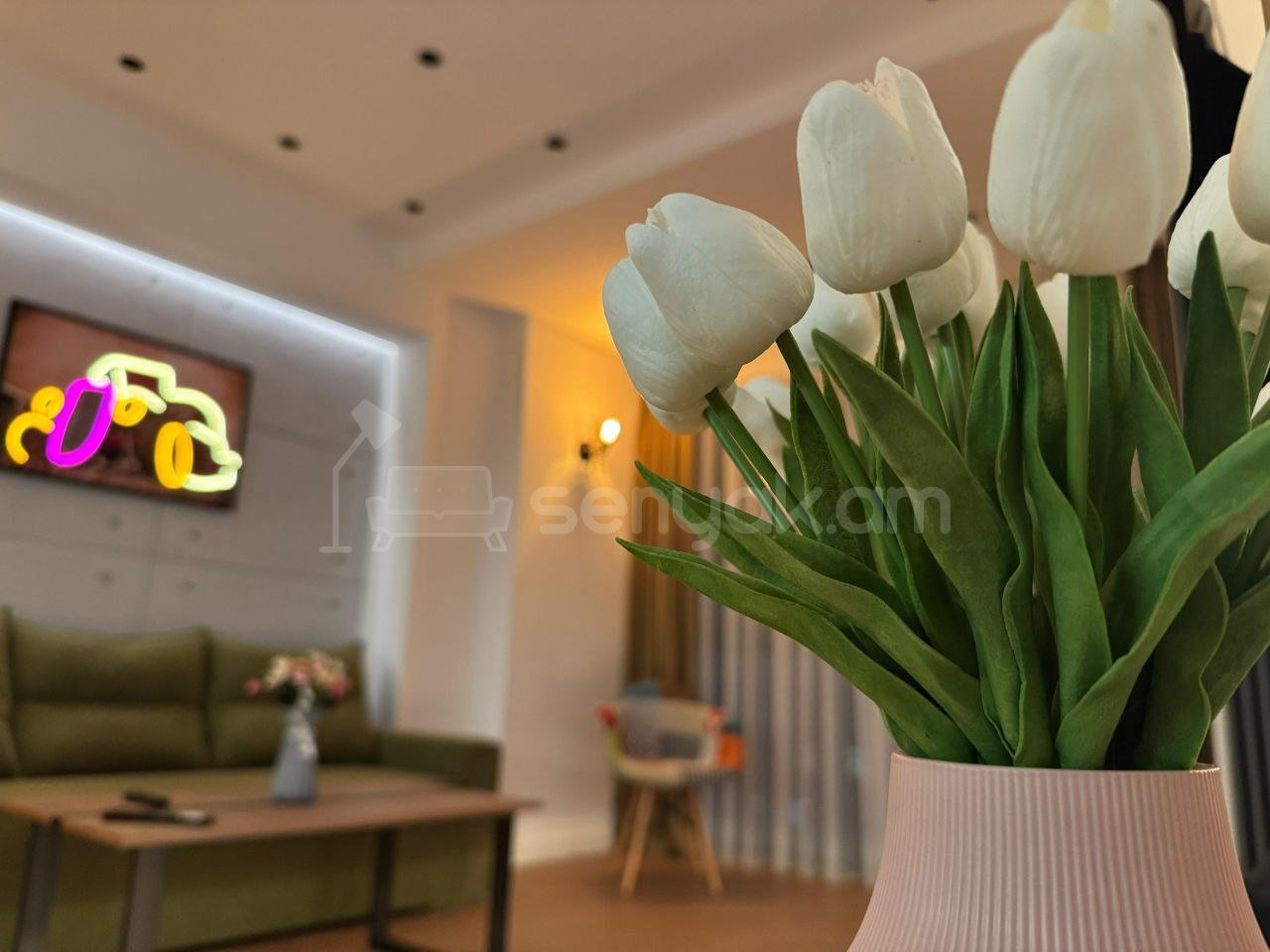 2 Սենյականոց Բնակարան, 42քմ, 7/9 հարկ, Դիզայներական Վերանորոգված