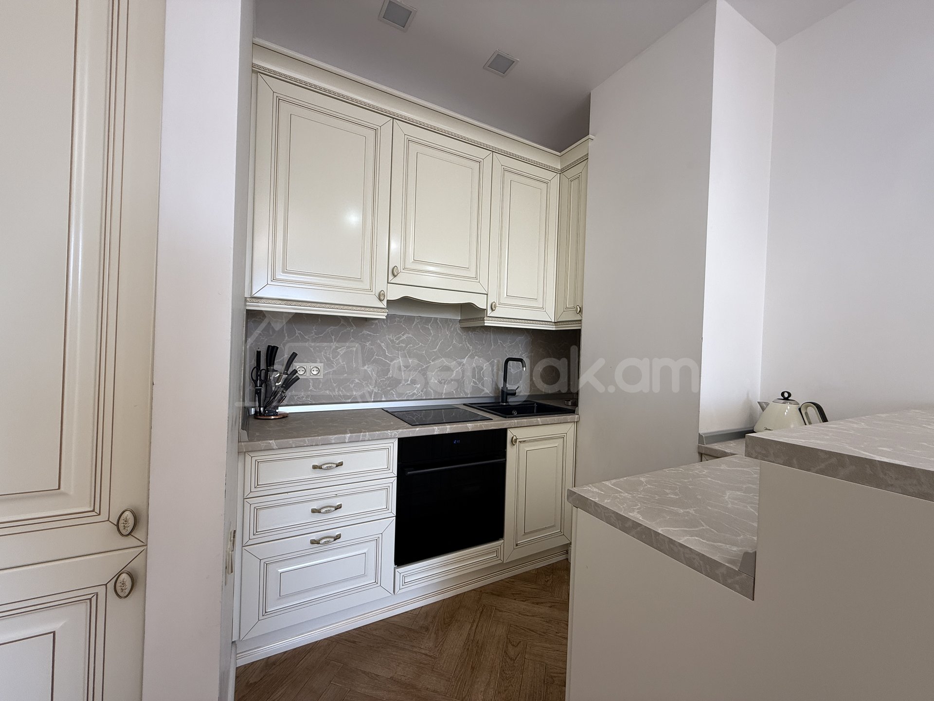 2 Սենյականոց Բնակարան Նորակառույցում, 65քմ, 5/12 հարկ, Դիզայներական Վերանորոգված, Կահավորված, Արևկող