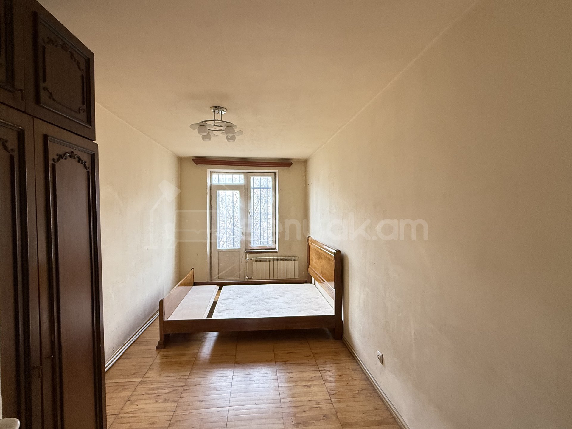 2 Սենյականոց Բնակարան, 54քմ, 1/5 հարկ, Կոսմետիկ Վերանորոգված, Կահավորված, Արևկող