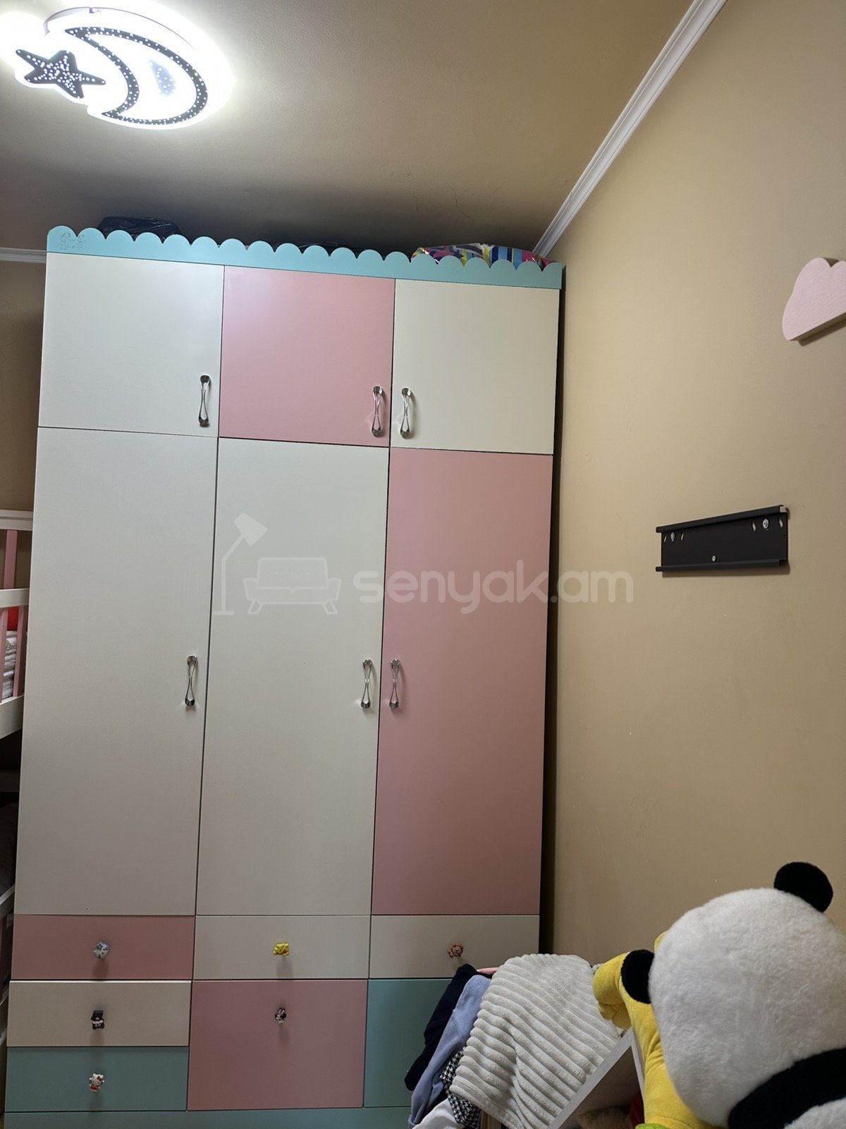 3 Սենյականոց Բնակարան Քարե Շենքում, 70քմ, 1/3 հարկ, Կոսմետիկ Վերանորոգված