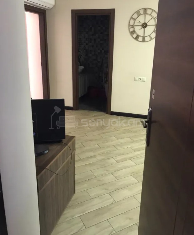 3 Սենյականոց Բնակարան, 81քմ, 10/11 հարկ, Դիզայներական Վերանորոգված, Կահավորված, Արևկող