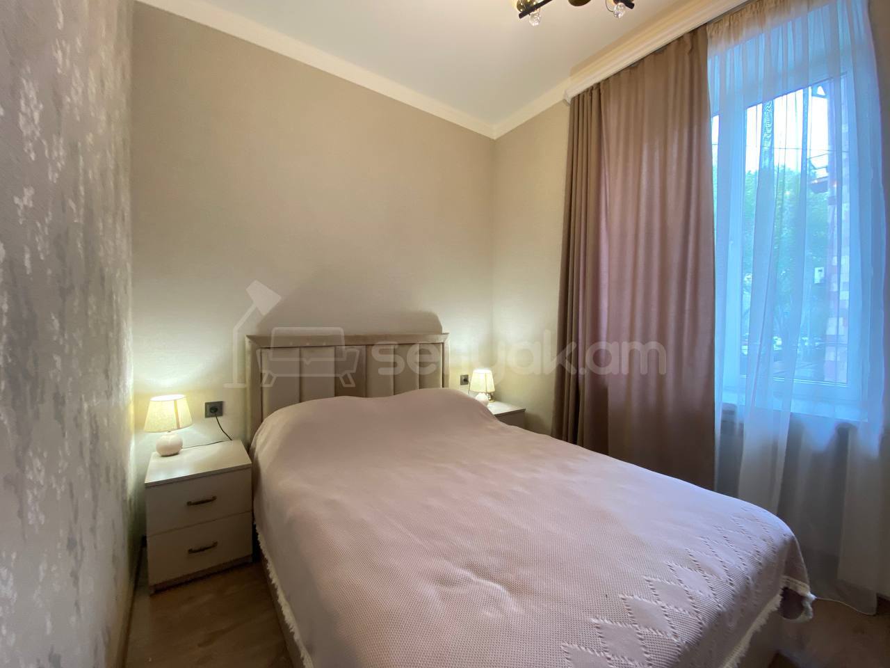 3 Սենյականոց Բնակարան, 60քմ, 2/5 հարկ, Դիզայներական Վերանորոգված, Կահավորված, Արևկող