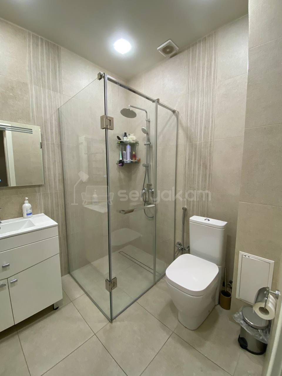 3 Սենյականոց Բնակարան, 60քմ, 2/5 հարկ, Դիզայներական Վերանորոգված, Կահավորված, Արևկող