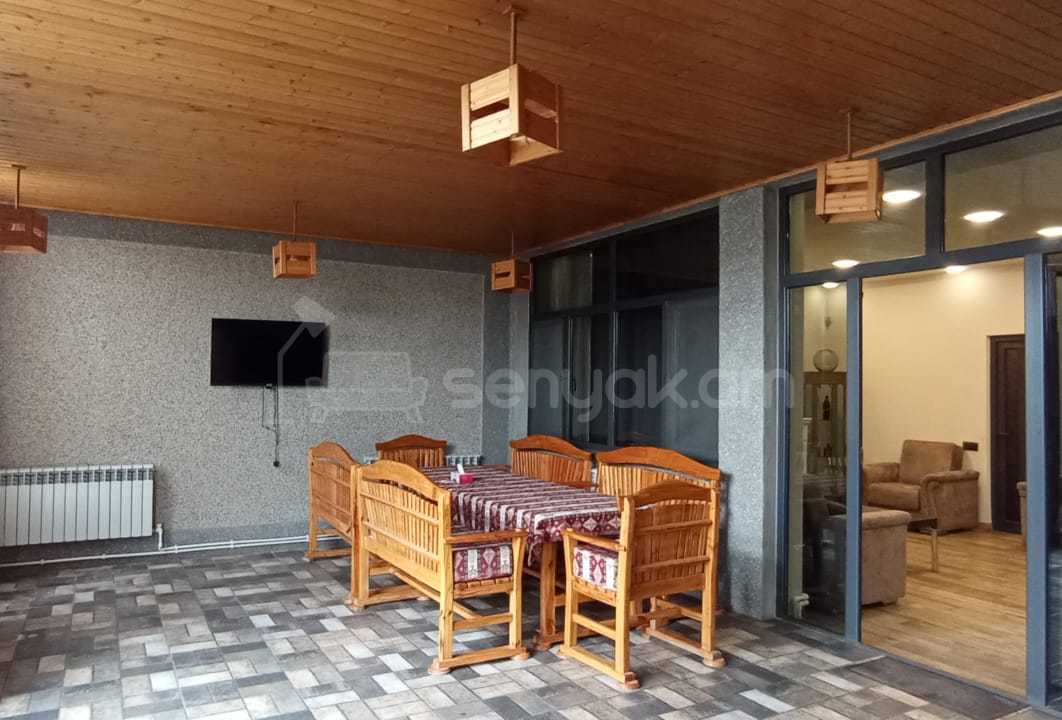 3 Սենյականոց Շքեղ Առանձնատուն, 150քմ, Լողավազանով