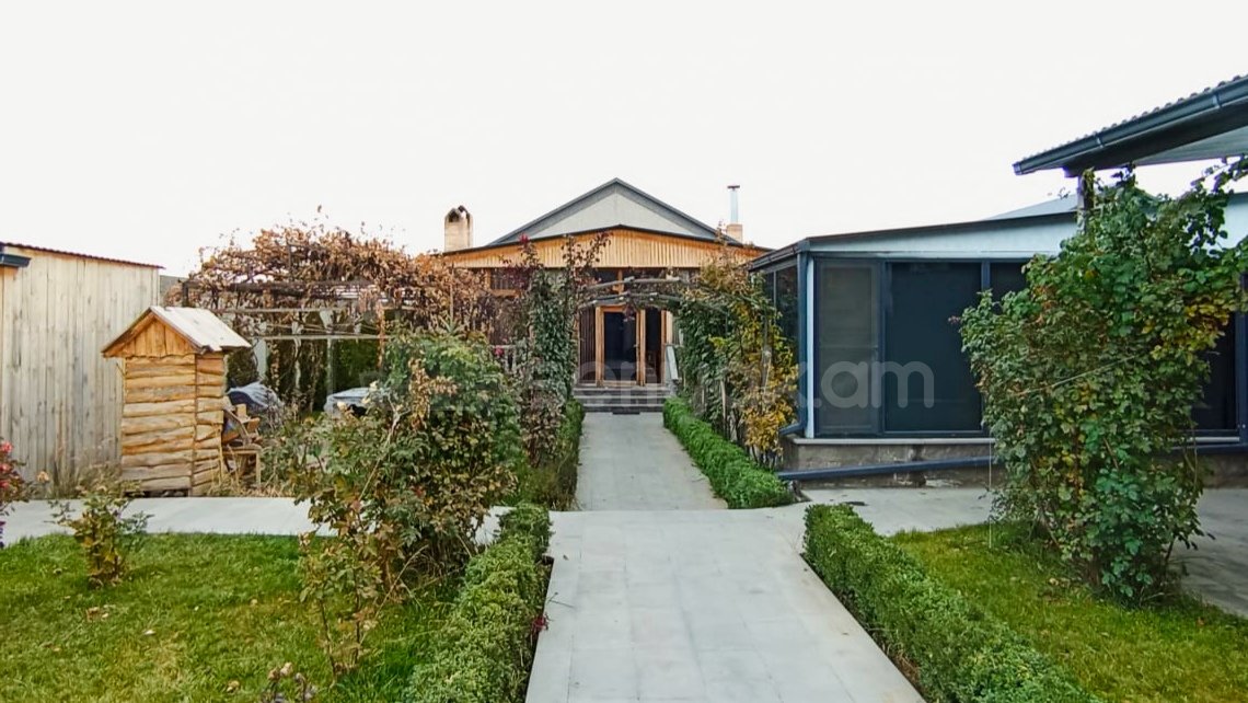 3 Սենյականոց Շքեղ Առանձնատուն, 150քմ, Լողավազանով