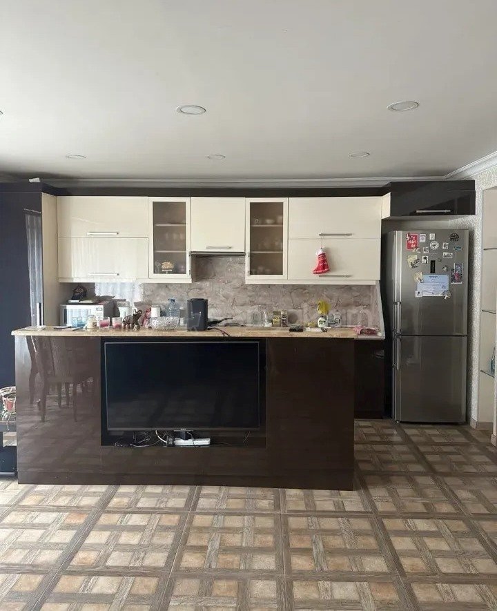 3 Սենյականոց Բնակարան, 89քմ, 2/10 հարկ, Կապիտալ Վերանորոգված