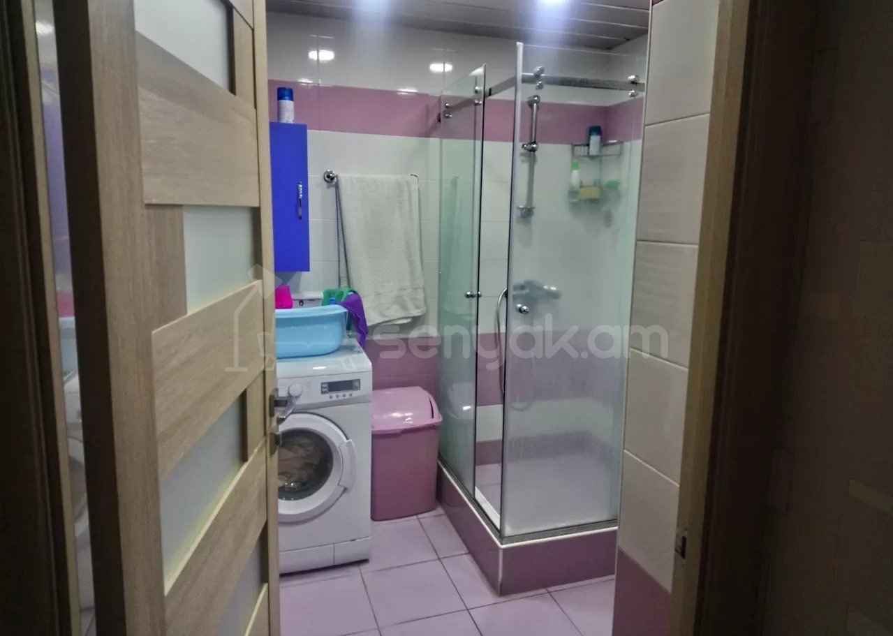 3 Սենյականոց Բնակարան, 89քմ, 2/10 հարկ, Կապիտալ Վերանորոգված