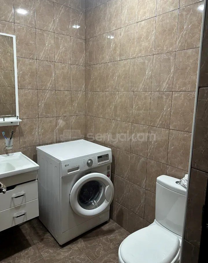 3 Սենյականոց Բնակարան Նորակառույցում, 98քմ, 10/15 հարկ, Կապիտալ Վերանորոգված