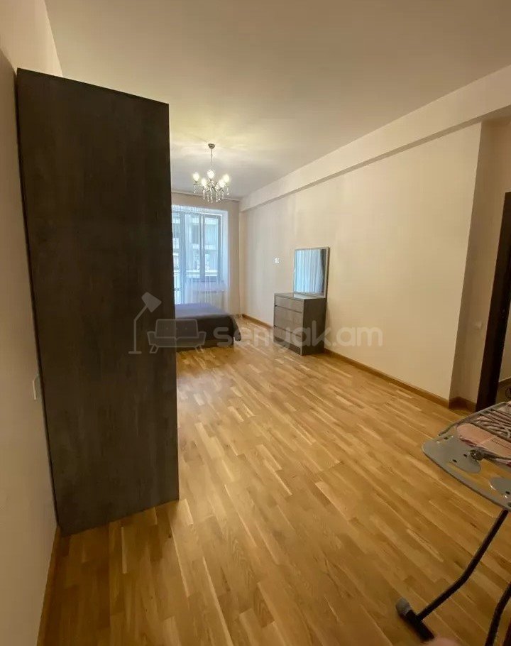 3 Սենյականոց Բնակարան Նորակառույցում, 110քմ, 2/15 հարկ, Կապիտալ Վերանորոգված