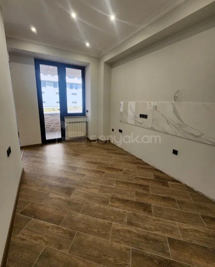 3 Սենյականոց Բնակարան Նորակառույցում, 105քմ, 3/14 հարկ, Դիզայներական Վերանորոգված