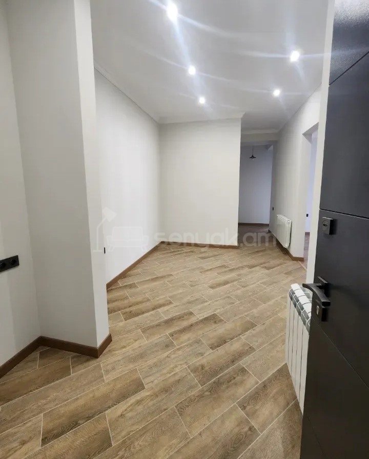 3 Սենյականոց Բնակարան Նորակառույցում, 105քմ, 3/14 հարկ, Դիզայներական Վերանորոգված