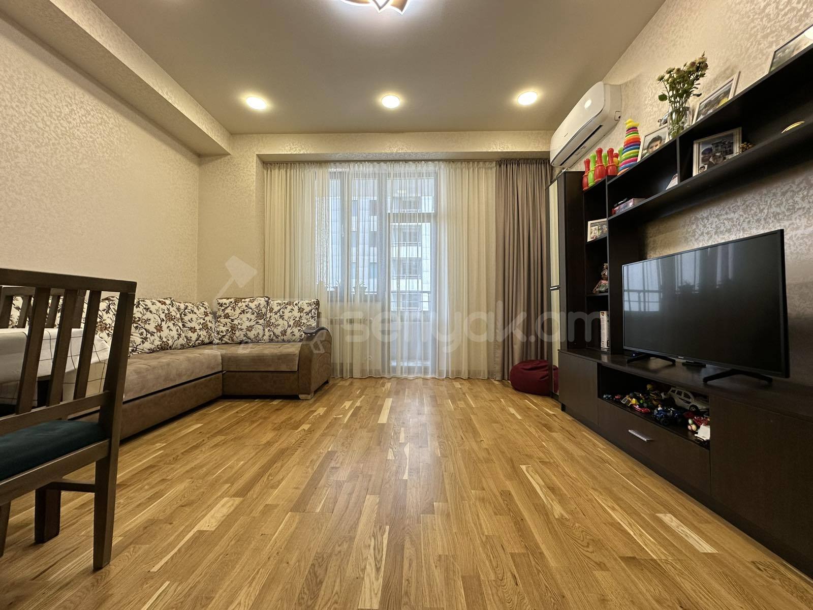 2 Սենյականոց Բնակարան Նորակառույցում, 60քմ, 6/15 հարկ, Կապիտալ Վերանորոգված