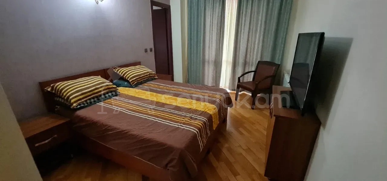 4 Սենյականոց Բնակարան Նորակառույցում, 160քմ, 2/12 հարկ, Կապիտալ Վերանորոգված, Կահավորված
