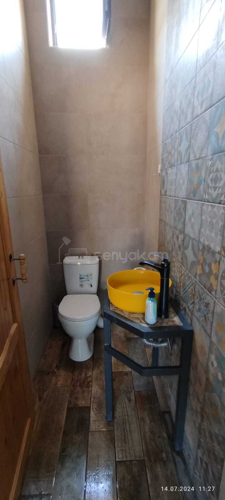 5 Սենյականոց Շքեղ Առանձնատուն, 250քմ, Լողավազանով