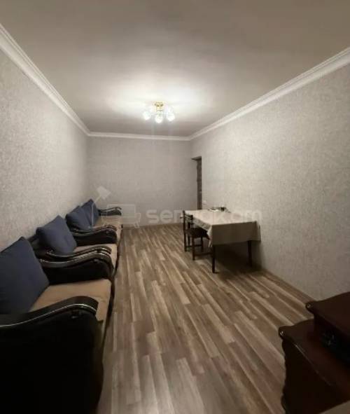 3 Սենյականոց Բնակարան Քարե Շենքում, 67քմ, 5/5 հարկ, Կապիտալ Վերանորոգված, Կահավորված