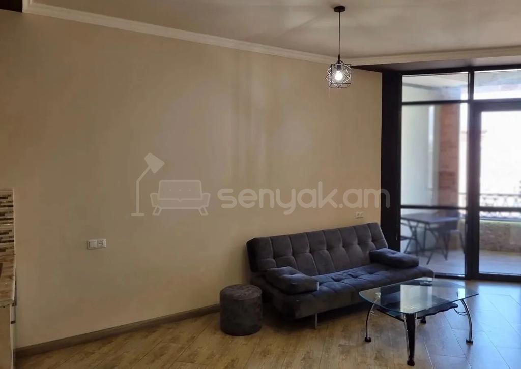 2 Սենյականոց Բնակարան Նորակառույցում, 50քմ, 14/18 հարկ, Կապիտալ Վերանորոգված, Կահավորված