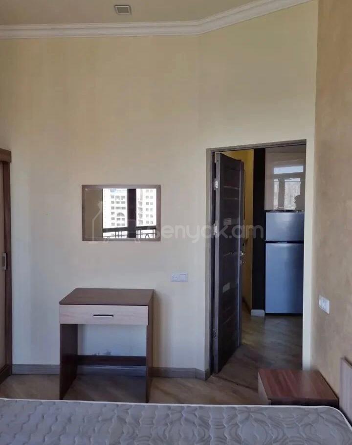2 Սենյականոց Բնակարան Նորակառույցում, 50քմ, 14/18 հարկ, Կապիտալ Վերանորոգված, Կահավորված