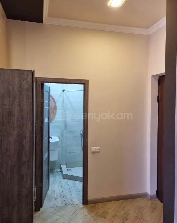 2 Սենյականոց Բնակարան Նորակառույցում, 50քմ, 14/18 հարկ, Կապիտալ Վերանորոգված, Կահավորված