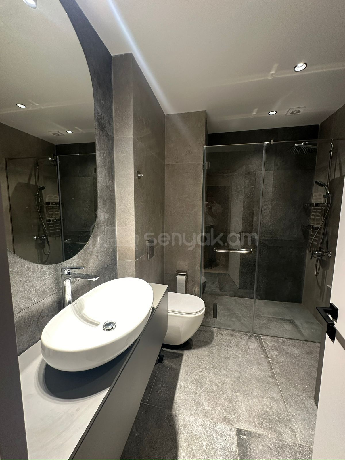 2 Սենյականոց Բնակարան Նորակառույցում, 36քմ, 17/17 հարկ, Կապիտալ Վերանորոգված, Կահավորված
