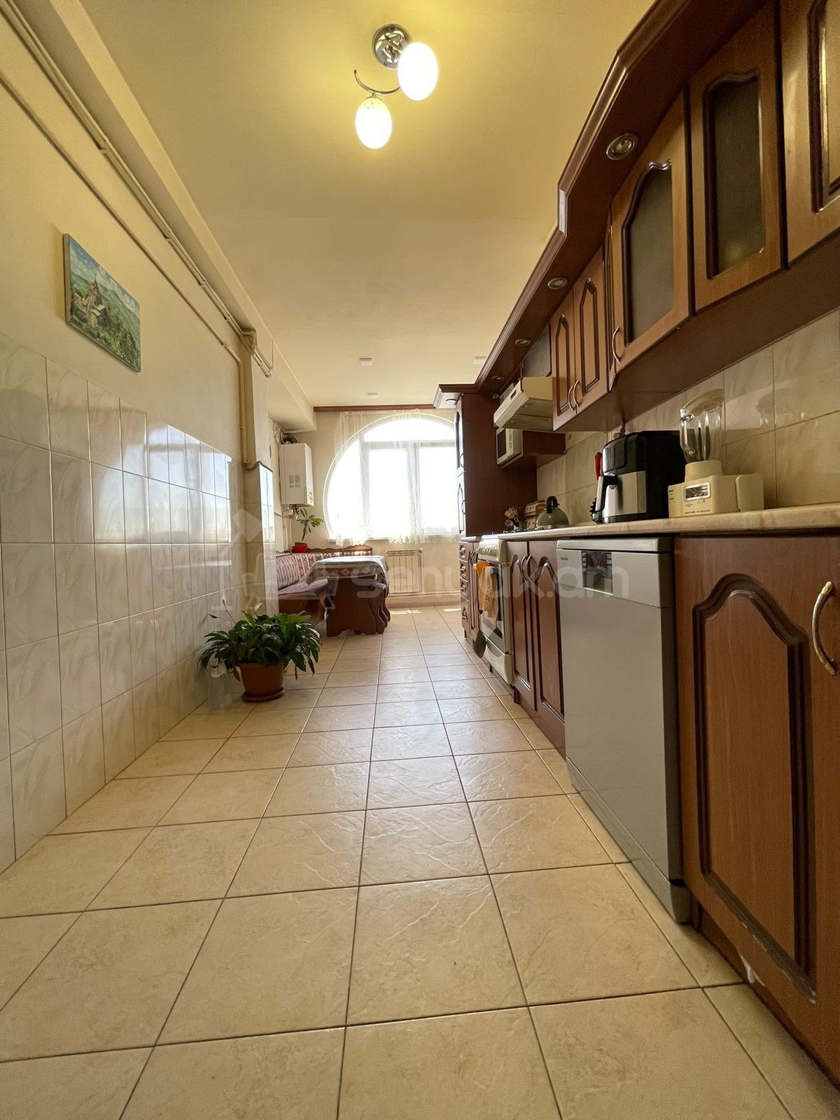4 Սենյականոց Բնակարան, 86քմ, 10/11 հարկ, Կապիտալ Վերանորոգված