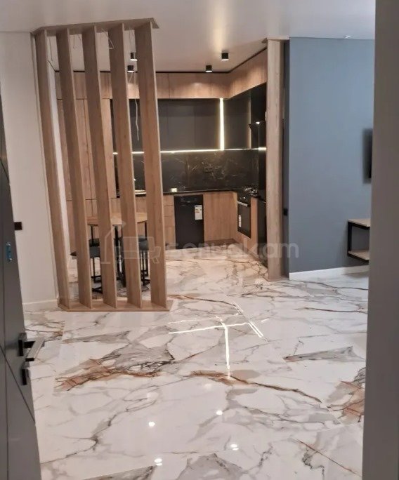 3 Սենյականոց Բնակարան, 70քմ, 6/9 հարկ, Կապիտալ Վերանորոգված, Կահավորված, Արևկող