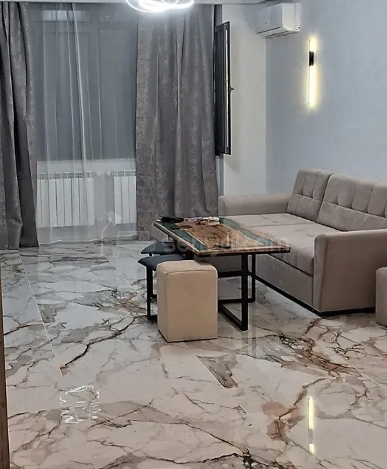 3 Սենյականոց Բնակարան, 70քմ, 6/9 հարկ, Կապիտալ Վերանորոգված, Կահավորված, Արևկող