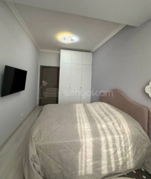 4 Սենյականոց Բնակարան Նորակառույցում, 95քմ, 3/14 հարկ, Կապիտալ Վերանորոգված