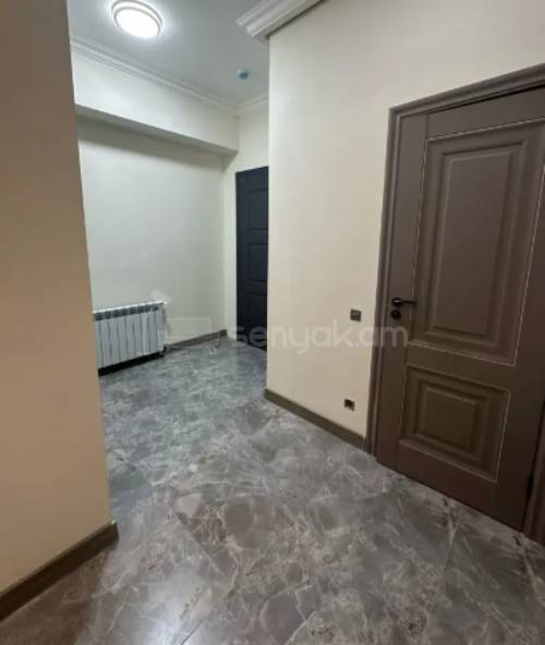 4 Սենյականոց Բնակարան Նորակառույցում, 95քմ, 3/14 հարկ, Կապիտալ Վերանորոգված