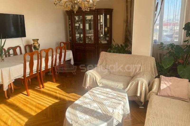 4 Սենյականոց Բնակարան, 110քմ, 9/16 հարկ, Կոսմետիկ Վերանորոգված, Կահավորված, Արևկող
