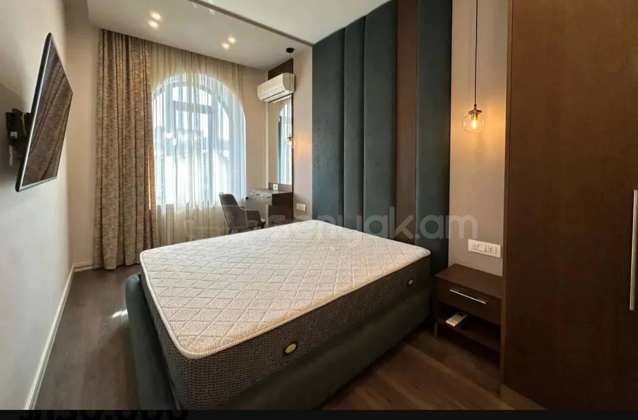 2 Սենյականոց Բնակարան Նորակառույցում, 50քմ, 5/13 հարկ, Դիզայներական Վերանորոգված