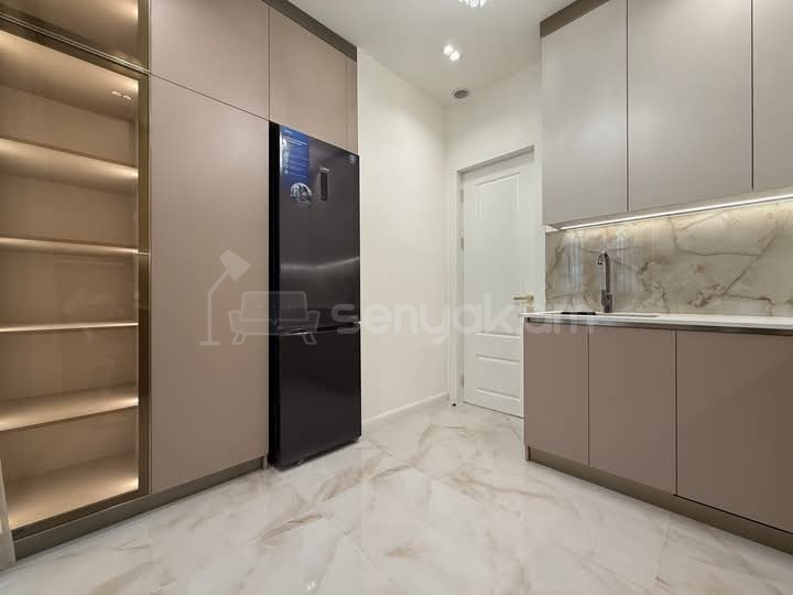 3 Սենյականոց Բնակարան Նորակառույցում, 90քմ, 8/19 հարկ, Դիզայներական Վերանորոգված