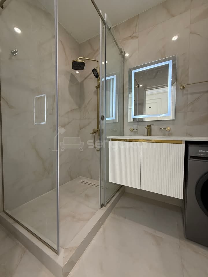 3 Սենյականոց Բնակարան Նորակառույցում, 90քմ, 8/19 հարկ, Դիզայներական Վերանորոգված