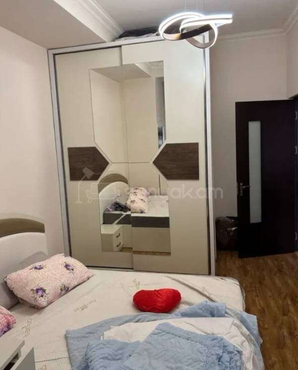 2 Սենյականոց Բնակարան Նորակառույցում, 42քմ, 7/8 հարկ, Դիզայներական Վերանորոգված, Կահավորված, Արևկող