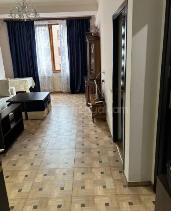 2 Սենյականոց Բնակարան Նորակառույցում, 42քմ, 7/8 հարկ, Դիզայներական Վերանորոգված, Կահավորված, Արևկող