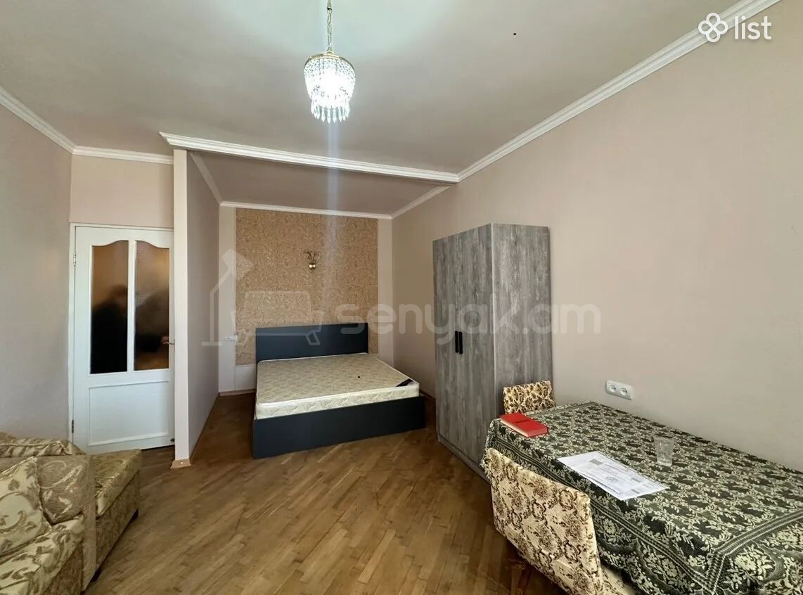 2 Սենյականոց Բնակարան, 40քմ, 7/12 հարկ, Կապիտալ Վերանորոգված