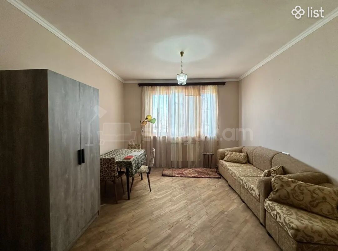 2 Սենյականոց Բնակարան, 40քմ, 7/12 հարկ, Կապիտալ Վերանորոգված
