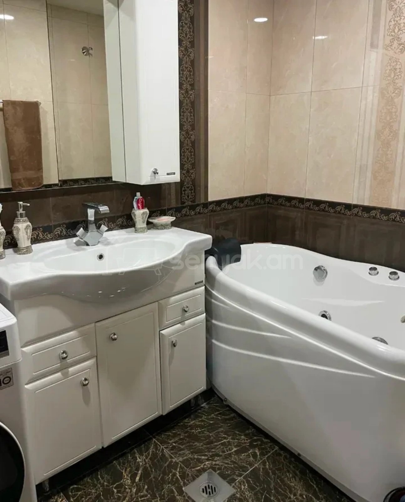 2 Սենյականոց Բնակարան, 78քմ, 11/14 հարկ, Կապիտալ Վերանորոգված, Կահավորված