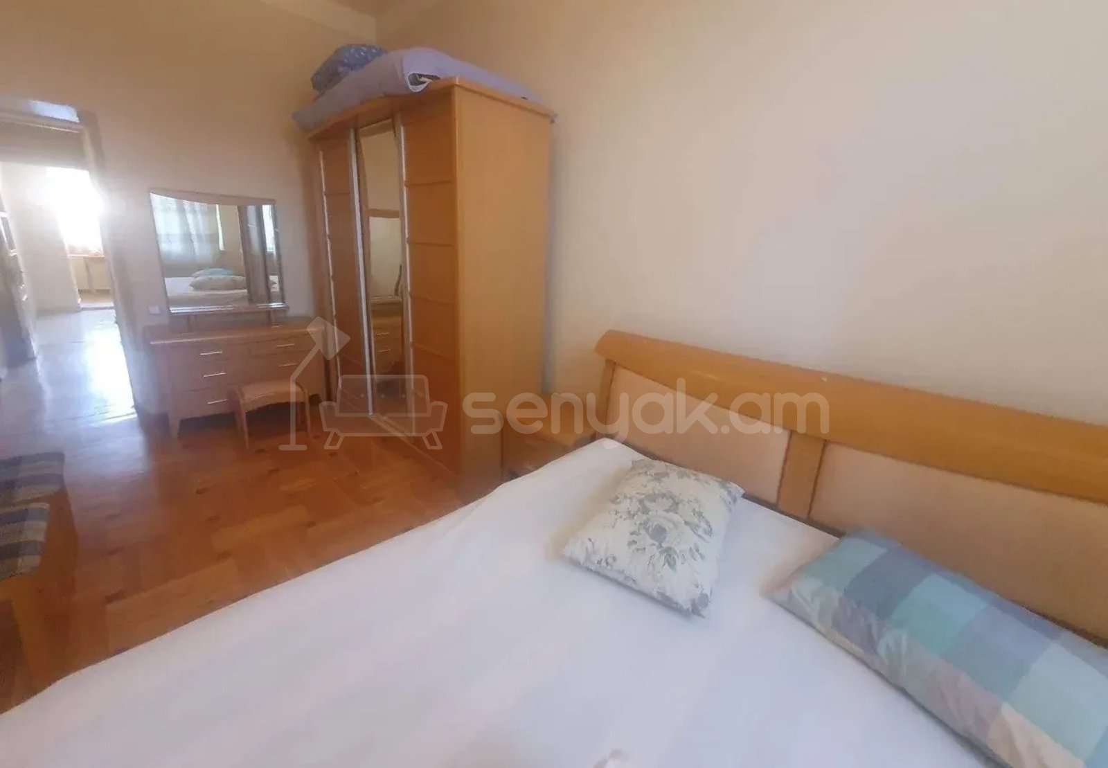 2 Սենյականոց Բնակարան Քարե Շենքում, 70քմ, 3/4 հարկ, Կապիտալ Վերանորոգված, Կահավորված, Արևկող